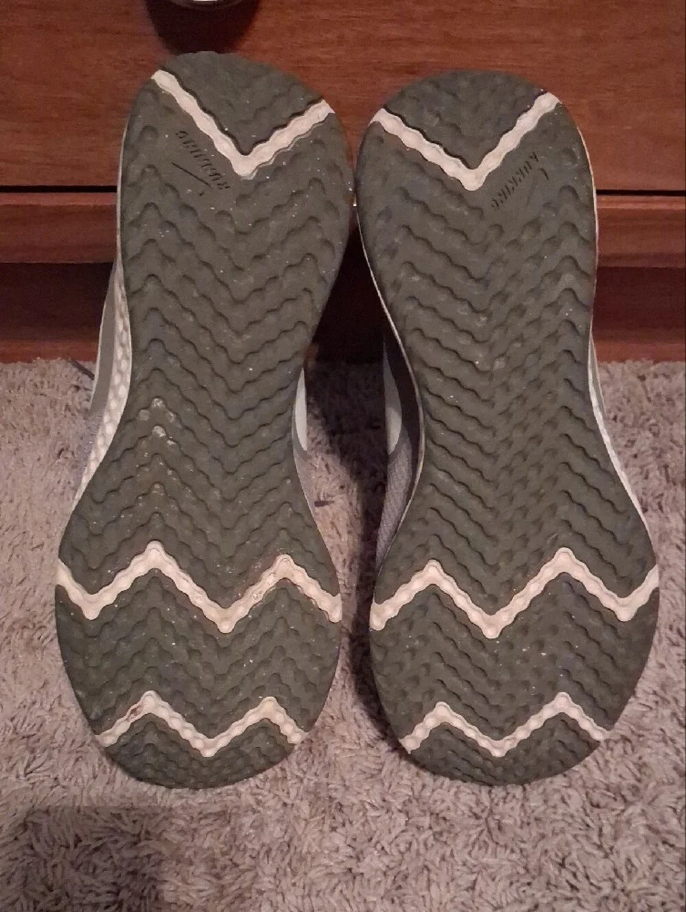 Nike Revolution Womens Athletic Sneakers Running Shoes Size 9